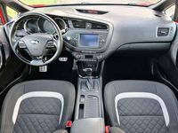 Usado Kia Ceed Sportswagon GT-Line 136 CV (100 kW) 2016 Rojo Familiar