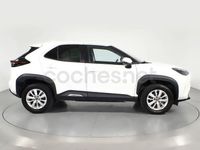 Usado Toyota Yaris Cross Business Edition 116 CV (85 kW) 2021 Blanco SUV