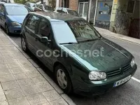 Usado VW Golf III Conceptline 90 CV (66 kW) 1999 Verde Berlina