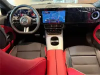 Usado Mercedes CLA180 136 CV (100 kW) 2026 Gris Familiar