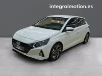 Usado Hyundai i20 84 CV (61 kW) 2022 Blanco Utilitario