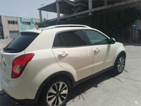 Usado Ssangyong (KGM) Korando Limited 149 CV (109 kW) 2014 Blanco SUV