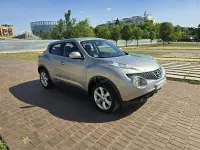 Usado Nissan Juke Premium Edition 117 CV (86 kW) 2011 Gris / plata SUV