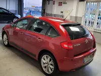 Usado Citroën C4 Exclusive 120 CV (88 kW) 2010 Granate Berlina