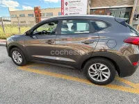 Usado Hyundai Tucson 131 CV (96 kW) 2017 Gris / plata SUV