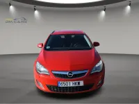 Usado Opel Astra Sportive 165 CV (121 kW) 2012 Rojo Familiar