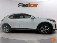 Usado Kia XCeed 120 CV (88 kW) 2022 Blanco SUV
