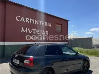 Usado Audi A3 Ambition 110 CV (80 kW) 2002 Negro Utilitario