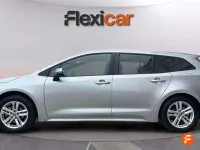 Usado Toyota Corolla Active 140 CV (102 kW) 2023 Gris Familiar