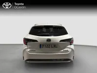 Usado Toyota Corolla Active 122 CV (89 kW) 2022 Blanco Familiar
