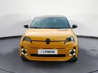 Usado Renault R5 Techno 110 kW (150 CV) 2025 Amarillo Utilitario