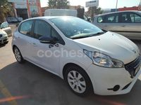 Usado Peugeot 208 68 CV (50 kW) 2014 Blanco Utilitario