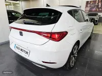 Usado Seat Leon FR 130 CV (95 kW) 2023 Blanco Berlina