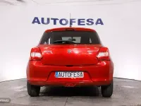Usado Suzuki Swift 90 CV (66 kW) 2018 Granate Utilitario