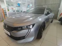 Usado Peugeot 508 Active 130 CV (95 kW) 2022 Gris / plata Berlina