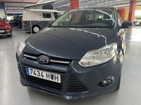 Usado Ford Focus Trend 125 CV (91 kW) 2014 Azul Familiar