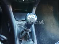 Usado Peugeot 206 60 CV (44 kW) 2000 Gris / plata Berlina