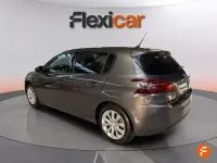 Usado Peugeot 308 Style 130 CV (95 kW) 2020 Gris / plata Berlina
