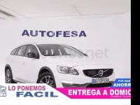 Usado Volvo V60 CC Plus 150 CV (110 kW) 2018 Blanco Familiar