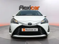Usado Toyota Yaris Active 69 CV (50 kW) 2019 Blanco Berlina