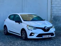 Usado Renault Clio V Techno 100 CV (73 kW) 2022 Blanco Berlina