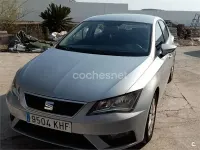Usado Seat Leon Reference 115 CV (84 kW) 2018 Gris / plata Berlina
