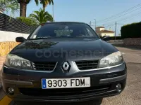 Usado Renault Laguna III Dynamique 150 CV (110 kW) 2007 Negro Berlina
