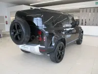 Używany Land Rover Defender S 249 KM (183 kW) 2025 Czarny SUV