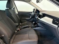 Usado Skoda Kamiq Ambition 110 CV (80 kW) 2023 Blanco SUV