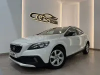 Usado Volvo V40 CC Summum 150 CV (110 kW) 2014 Blanco Familiar