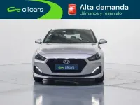 Usado Hyundai i30 120 CV (88 kW) 2018 Gris Berlina