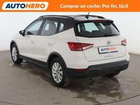 Usado Seat Arona Style 110 CV (80 kW) 2022 Blanco SUV