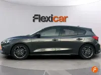 Usado Ford Focus Trend 125 CV (91 kW) 2020 Gris