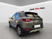 Usado Kia Stonic Plus 84 CV (61 kW) 2022 Gris SUV