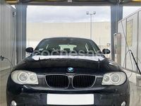 Usado BMW 118 129 CV (94 kW) 2006 Negro Utilitario