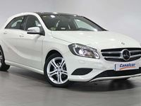 Usado Mercedes A180 Urban 109 CV (80 kW) 2014 Blanco Utilitario