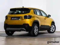 Usado Jeep Avenger Altitude 110 CV (80 kW) 2025 Amarillo SUV