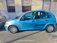 Usado Citroën C3 70 CV (51 kW) 2003 Azul Berlina
