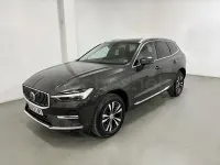 Usado Volvo XC60 Plus 350 CV (257 kW) 2022 Gris / plata SUV