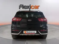 Usado Kia Niro 141 CV (103 kW) 2018 Negro SUV