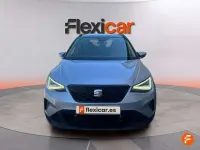 Usado Seat Arona Style 110 CV (80 kW) 2022 Gris SUV