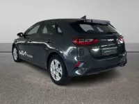 Usado Kia Ceed 120 CV (88 kW) 2023 Gris Utilitario