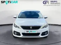 Używany Peugeot 308 Active 130 KM (95 kW) 2022 Biały Sedan/Limuzyna