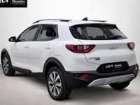 Usado Kia Stonic 100 CV (73 kW) 2022 SUV
