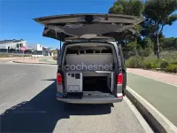 Usado VW Caravelle Trendline 150 CV (110 kW) 2017 Gris / plata Van