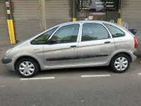 Usado Citroën Xsara Picasso Exclusive 95 CV (69 kW) 2002 Gris / plata Monovolumen