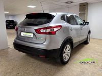 Usado Nissan Qashqai Tekna 110 CV (80 kW) 2014 Gris / plata SUV