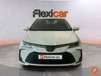 Usado Toyota Corolla 122 CV (89 kW) 2019 Blanco Berlina
