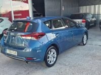 Usado Toyota Auris Active 116 CV (85 kW) 2018 Azul Berlina