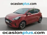 Usado Hyundai i10 67 CV (49 kW) 2023 Rojo Utilitario